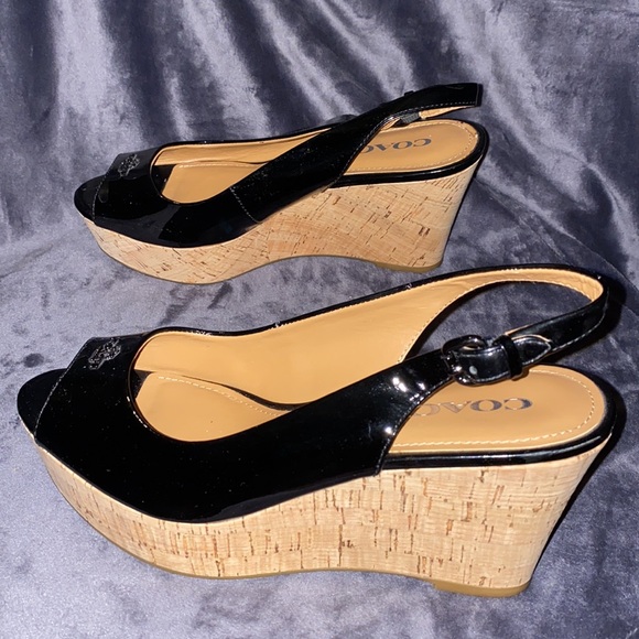 ✨✨🌻🌺 Womens Coach shoes size 7.5 🌺🌻✨✨ - Picture 2 of 12